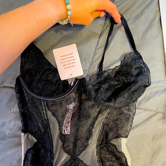 SOLD - Picture 4 of 5